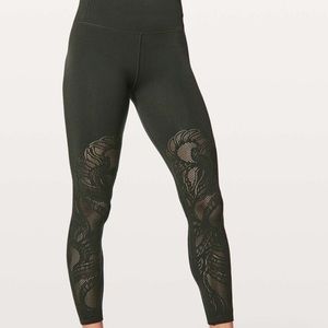 LULULEMON Lattice Paisley Reveal Leggings